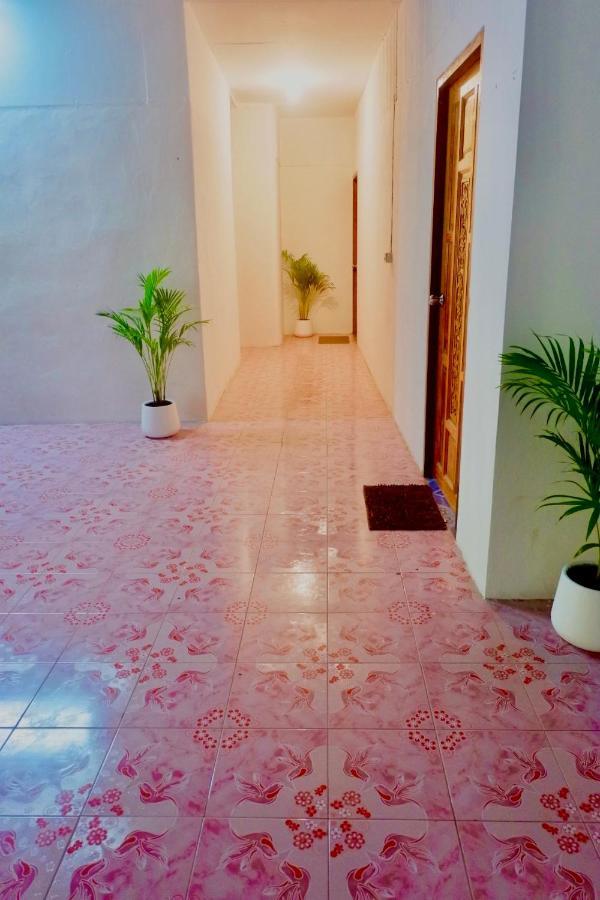 Lungkluay Homestay Ko Kut Екстериор снимка