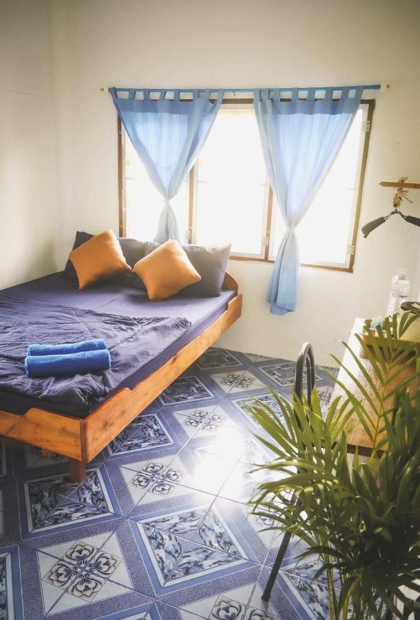 Lungkluay Homestay Ko Kut Екстериор снимка